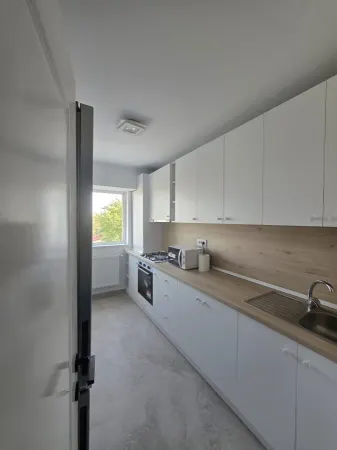 Apartament 3 camere București - poza 2
