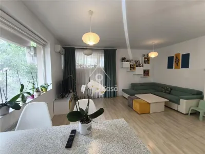 Apartament cozy cu loc de parcare  Aurel Persu - Bucuresti