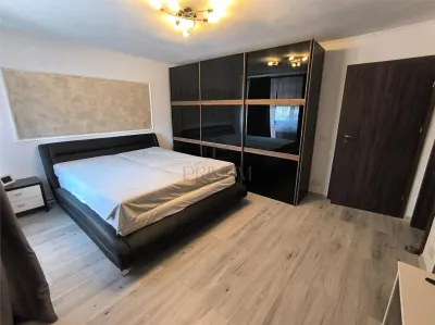 Casă 5 camere Dumbrăvița - poza 11