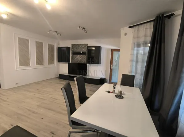 Casă 5 camere Dumbrăvița - poza 18