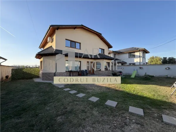 Casă 5 camere Bucov - poza 1