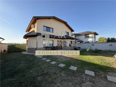 Casa cu 5 camere in cartier rezidential, Bucov - Bucov