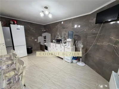 Casă 5 camere Bucov - poza 6