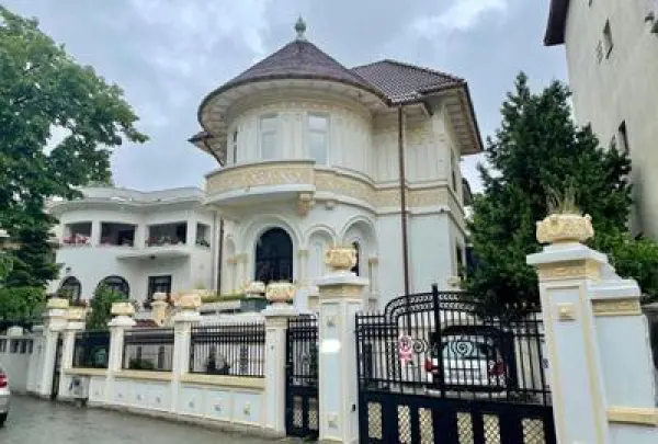 Casă 5 camere București - poza 3