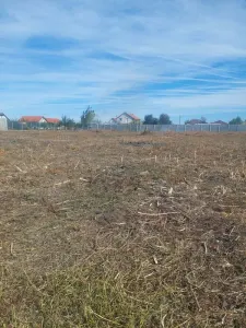 Teren intravilan de vanzare - Liebling