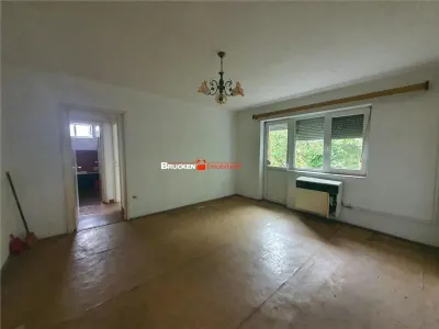 Apartament cu 2 camere de vanzare - Marghita