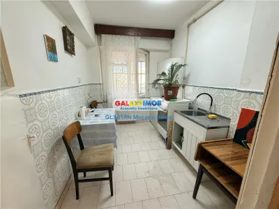 Apartament 3 camere Ploiești - poza 2