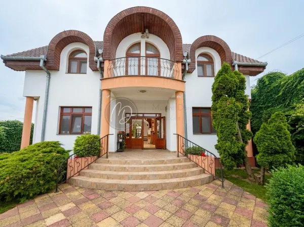 Hotel/Pensiune Marghita - poza 1