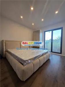 Inchiriere apartament Premium cu 3 camere si 110 mp de curte la R doam - Bucuresti