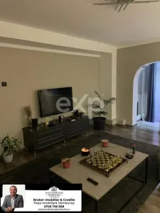 Apartament 3 camere Târgoviște - poza 1