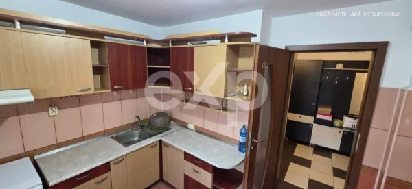 Apartament 4 camere Târgoviște - poza 5