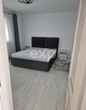 Casă 3 camere Pitești - poza 6