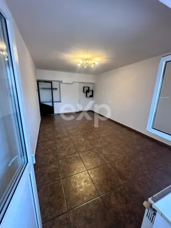 Apartament 3 camere Târgoviște - poza 2