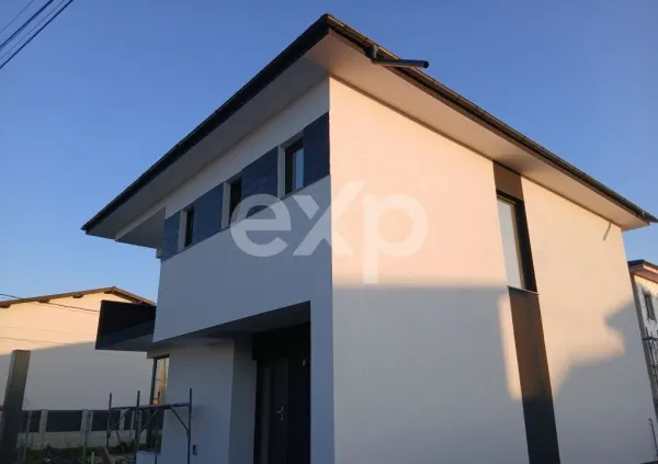 Casă 4 camere Pitești - poza 2