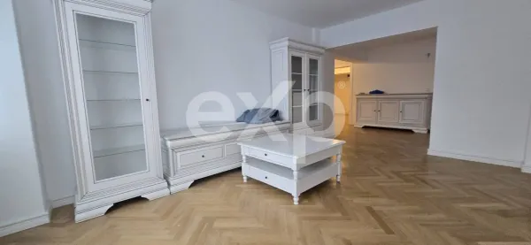 Apartament 4 camere Târgoviște - poza 1