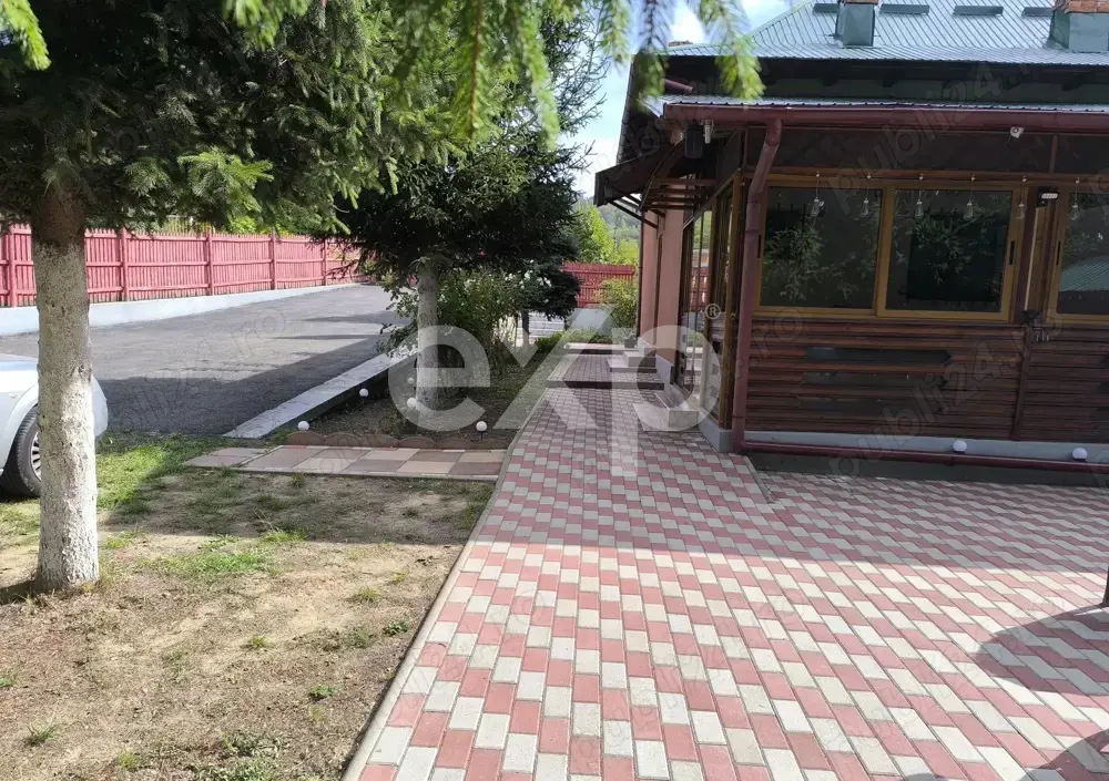 Casă 5 camere Malureni - poza 1