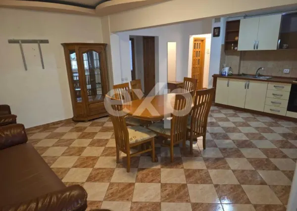 Apartament 3 camere Pitești - poza 1