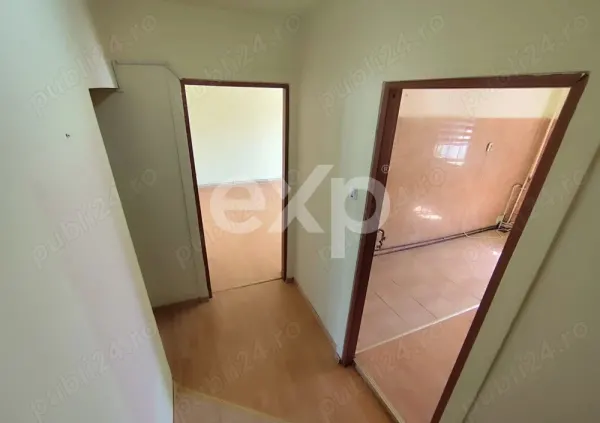 Apartament 3 camere Pitești - poza 1
