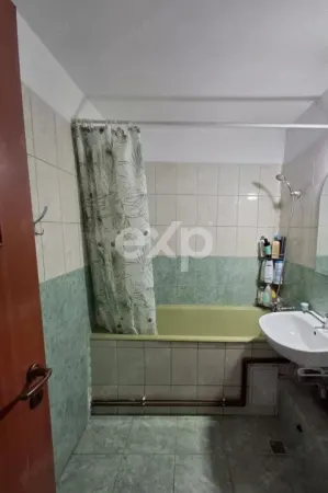 Apartament 3 camere Pitești - poza 8