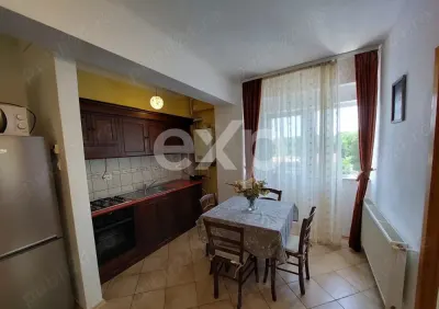 Apartament 3 camere Pitești - poza 2