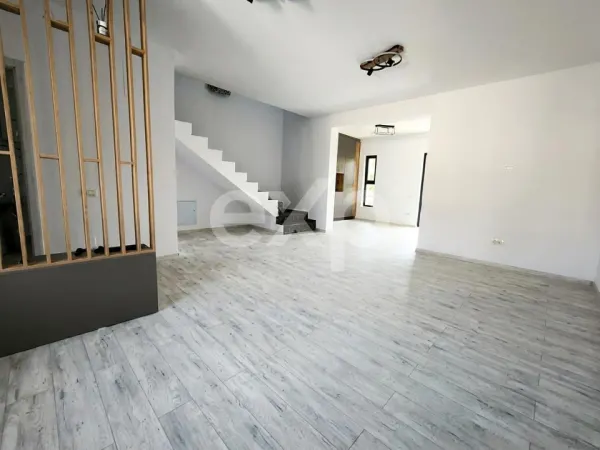 Casă 4 camere Pitești - poza 1