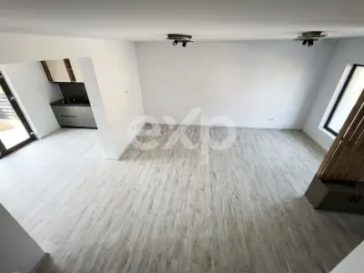 Casă 4 camere Pitești - poza 2