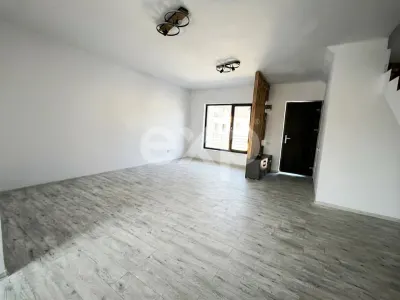 Casă 4 camere Pitești - poza 3
