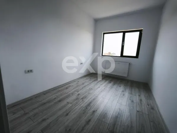 Casă 4 camere Pitești - poza 10
