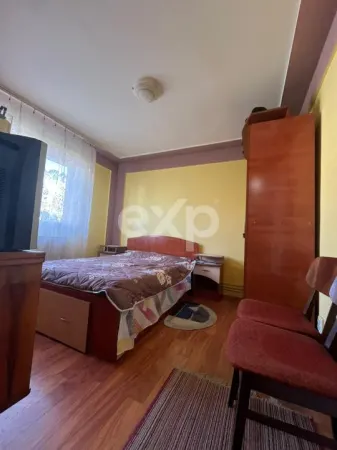 Apartament 2 camere Găești - poza 1