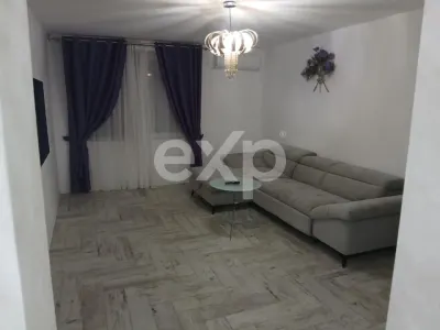 APARTAMENT 3 CAMERE CENTRAL - Pitesti