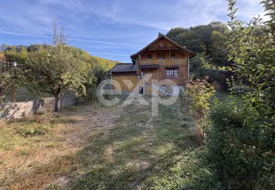 Micesti 12 km de Pitesti/ 2 cabane/ 2.500 mp teren/ priveliste superba - Micesti