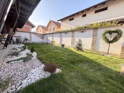 Casă 4 camere Sânmartin - poza 16