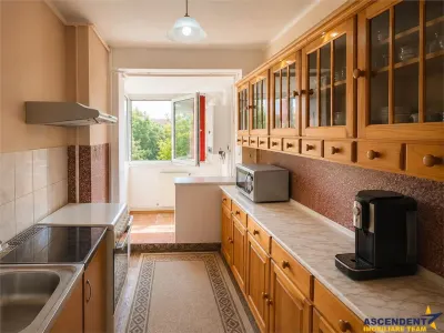 Apartament 3 camere Târgu Mureș - poza 2