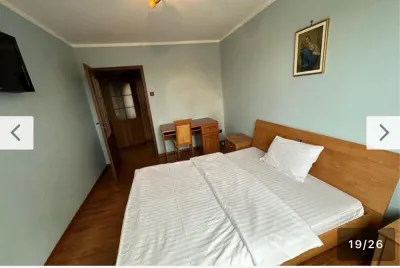 Apartament 2 camere, 60 mp, balcon – Torontalului/Cetatii – 370 €/luna - Timisoara