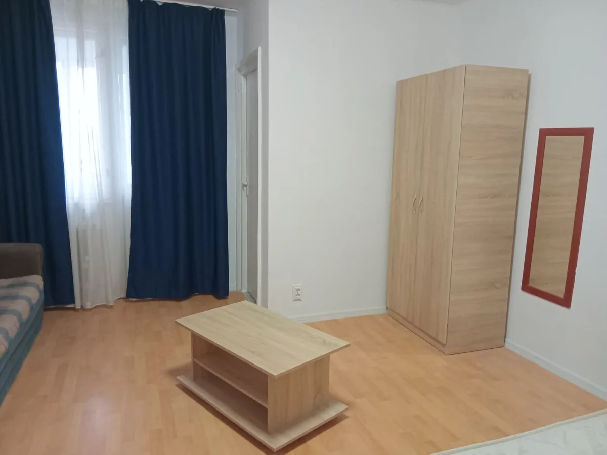 Închiriez garsonieră Drumul Taberei  - Bucuresti