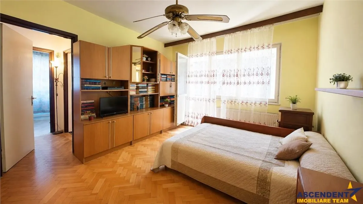 Apartament 2 camere Brașov - poza 1