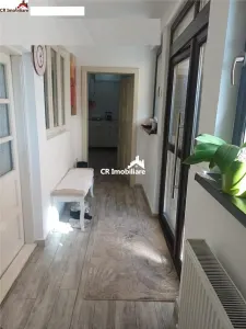 Casă 3 camere București - poza 1
