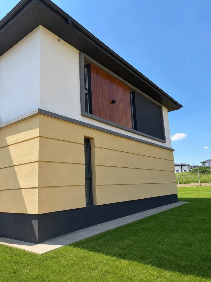 Casă 5 camere Miroslava - poza 2
