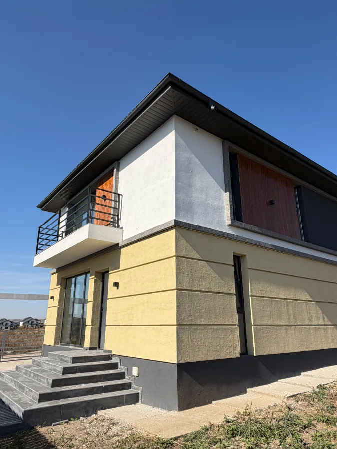 Casă 5 camere Miroslava - poza 4