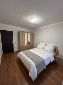 Apartament 3 camere Bacău - poza 3
