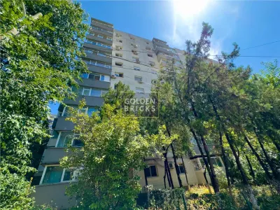 Piata Muncii | Metrou | Parc | Cu adevarat special - Bucuresti