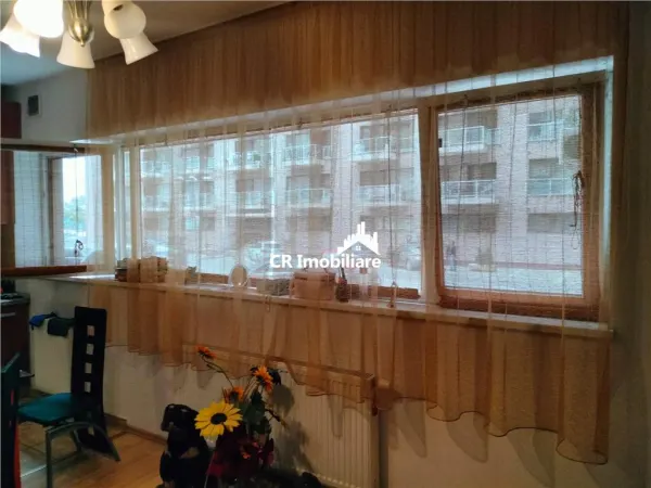 Apartament 3 camere București - poza 2