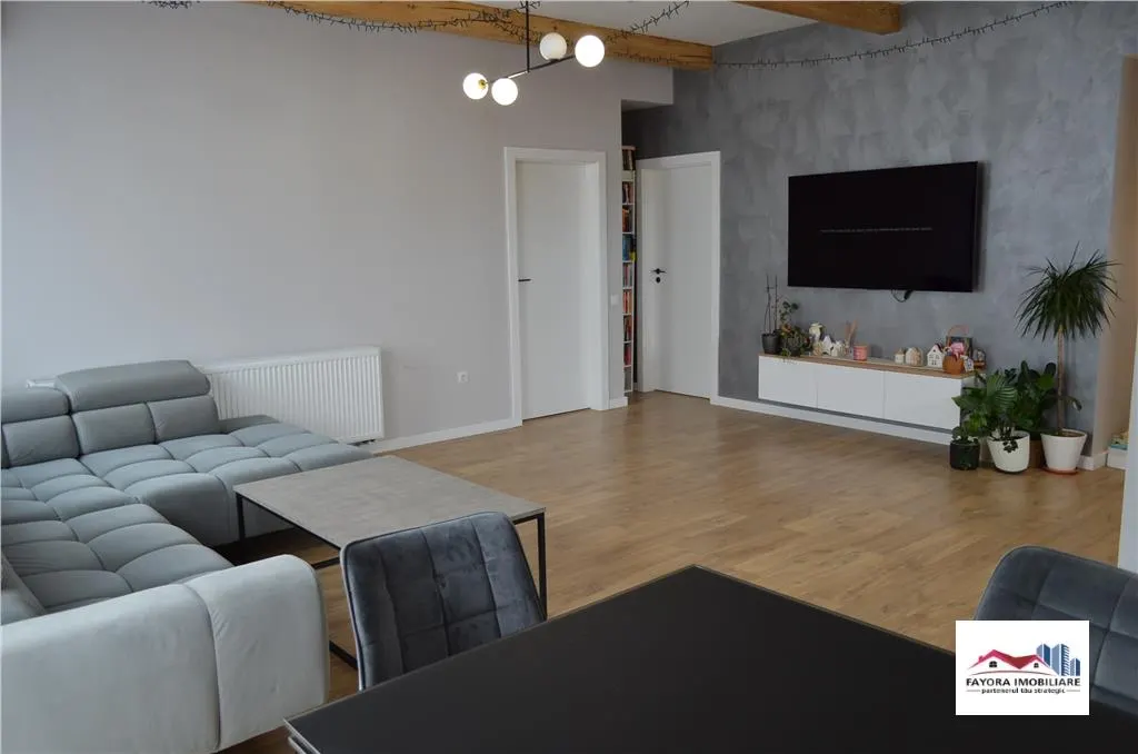 Apartament 3 camere Târgu Mureș - poza 1