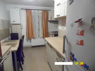 Vand apartament 3 camere Vlahuta, Brasov - Brasov