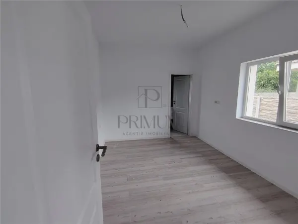 Casă 3 camere Moșnița Nouă - poza 5