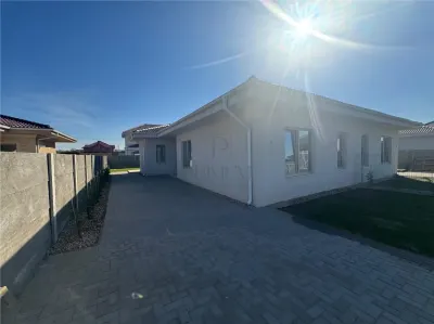 Casă 3 camere Moșnița Nouă - poza 4
