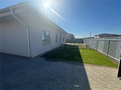 Casă 3 camere Moșnița Nouă - poza 8