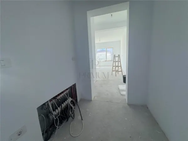 Casă 3 camere Moșnița Nouă - poza 10