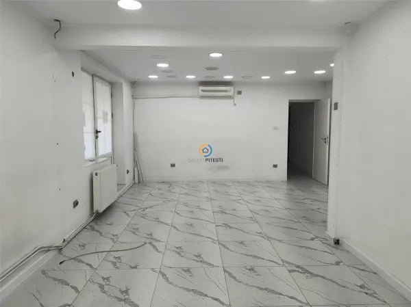 Spațiu comercial Pitești - poza 1