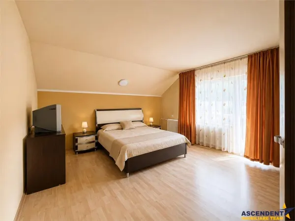 Casă 6 camere Galaoaia - poza 4